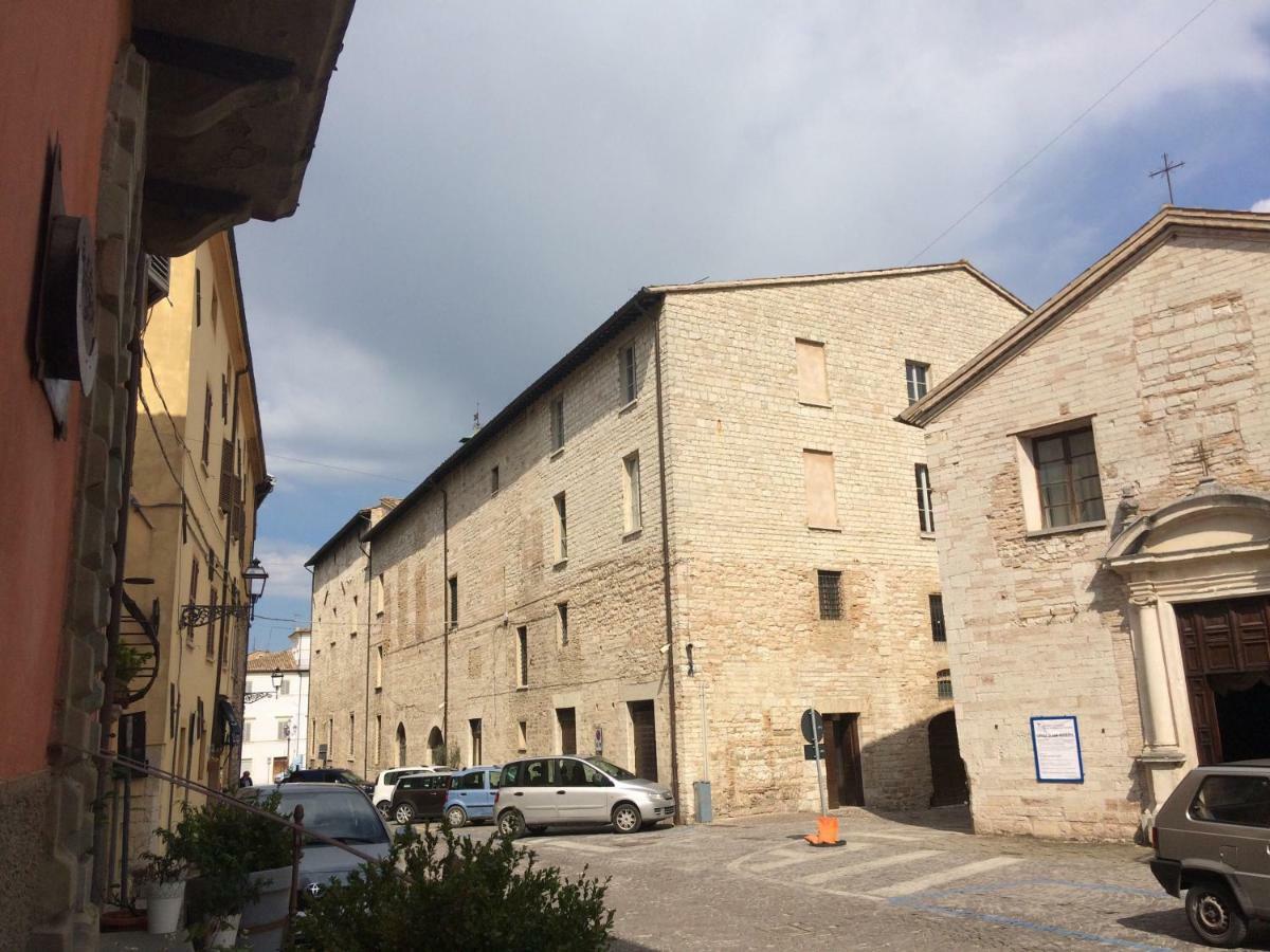 Bed & Breakfast Del Teatro Cagli Exterior foto